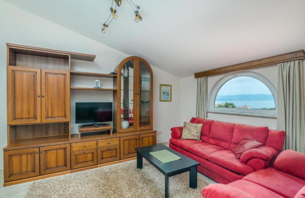 B&B Dujmovic Malinska Oda fotoğraf