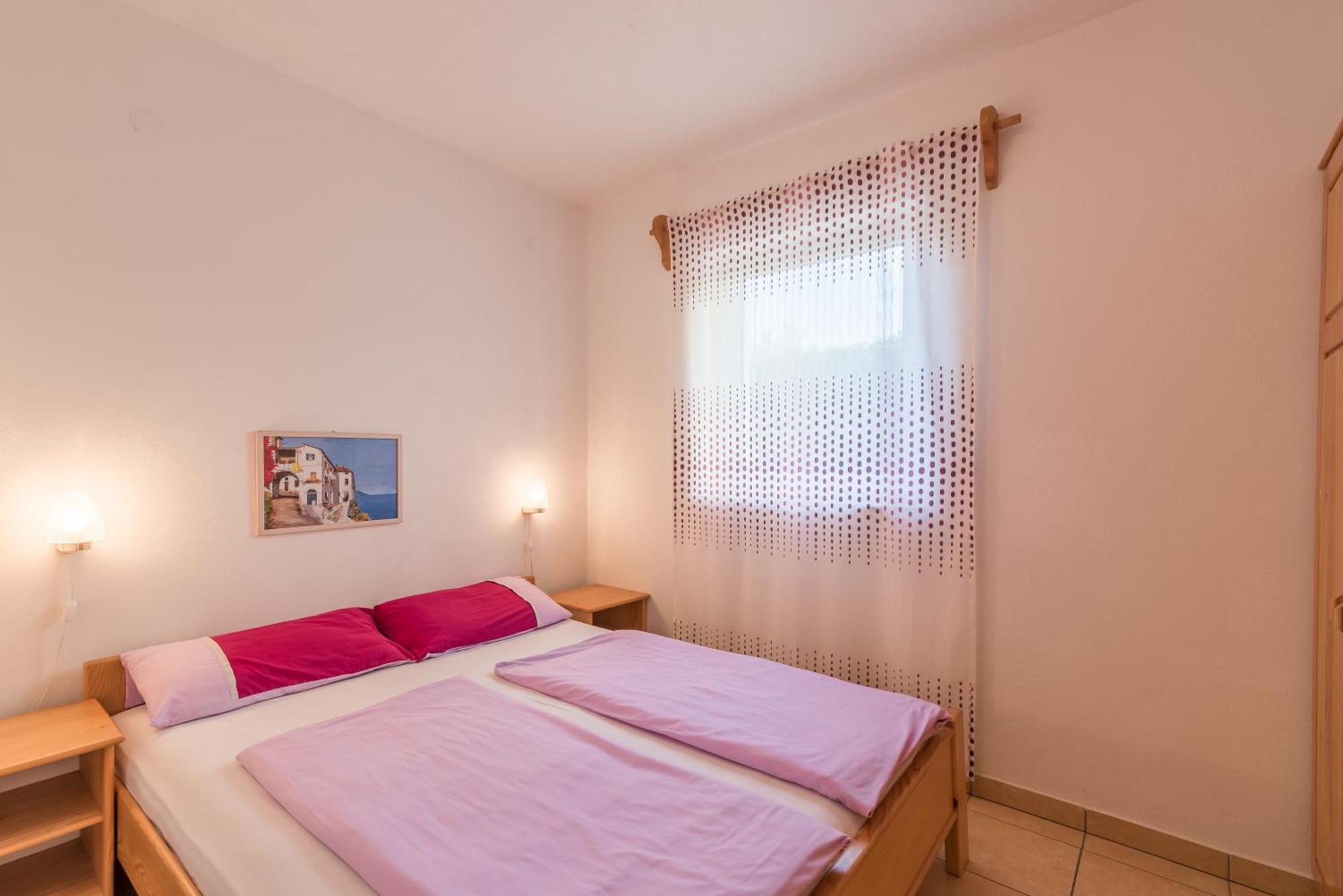 B&B Dujmovic Malinska Oda fotoğraf