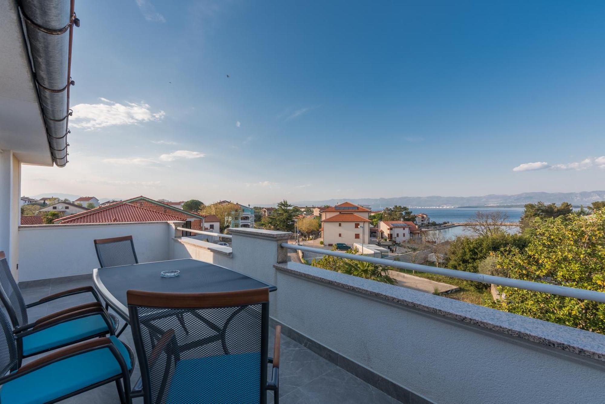 B&B Dujmovic Malinska Oda fotoğraf