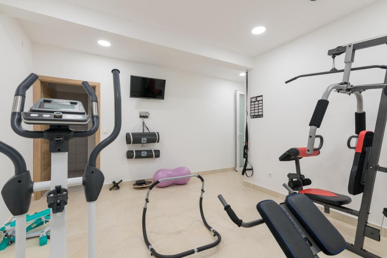 B&B Dujmovic Malinska Dış mekan fotoğraf